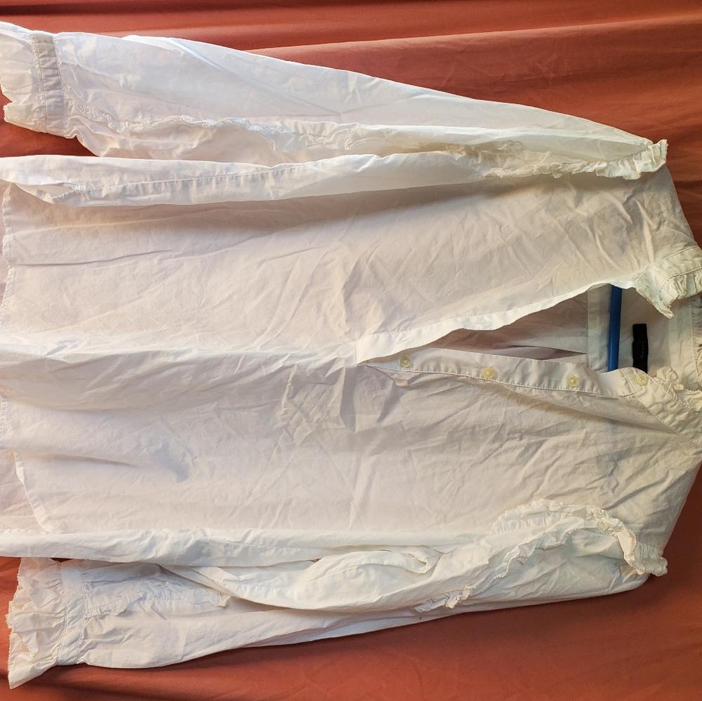 J.Crew White ruffled blouse Sz M